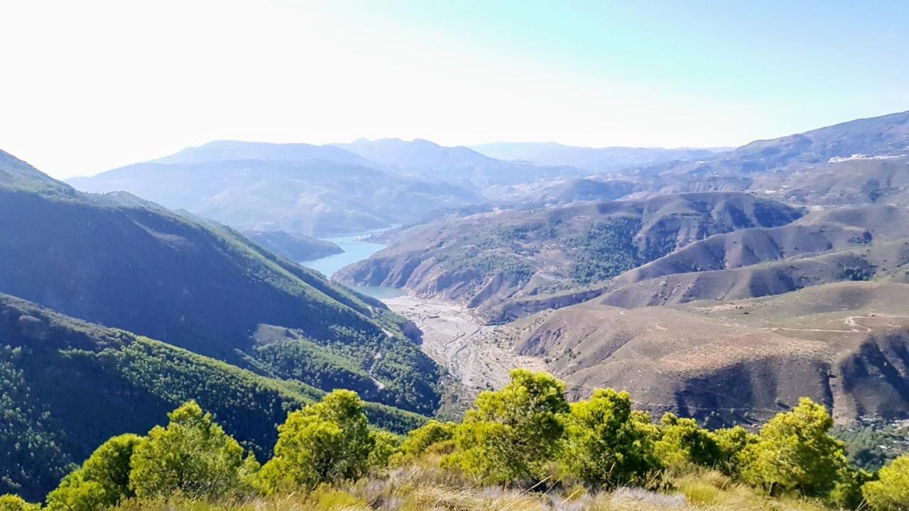 Gateway To The Alpujarras, 'Cortijo Derry' Hotel Orgiva Ngoại thất bức ảnh